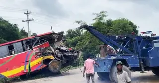 হবিগঞ্জে দুই যাত্রীবাহী বাসের সংঘর্ষে চালক নিহত, আহত ২০